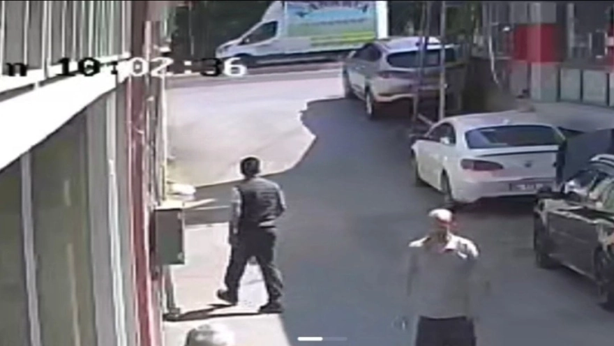 Sahte Kadın Profiliyle Konuştuğunu Öğrendi: Arkadaşını Öldürdü