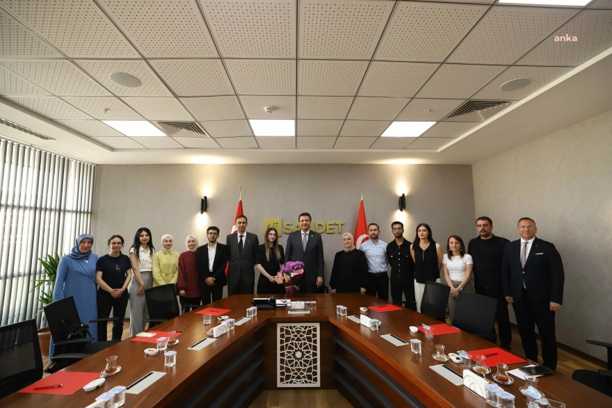 Genel Başkan Mahmut Arıkan Öğretmen Heyetini Ağırladı