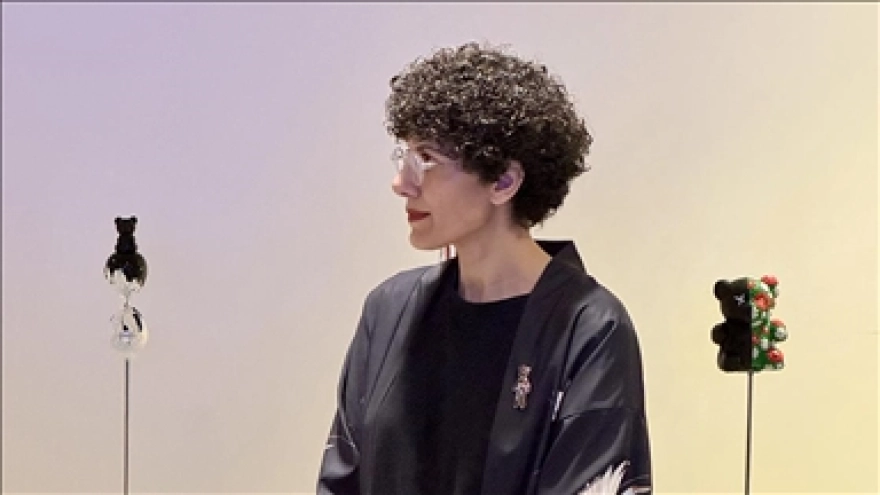 Sanatçı Bozyel, Birleşmiş Milletler’de atık materyallerle düzenlediği sergide barışın iyileştirici yönünü öne çıkardı