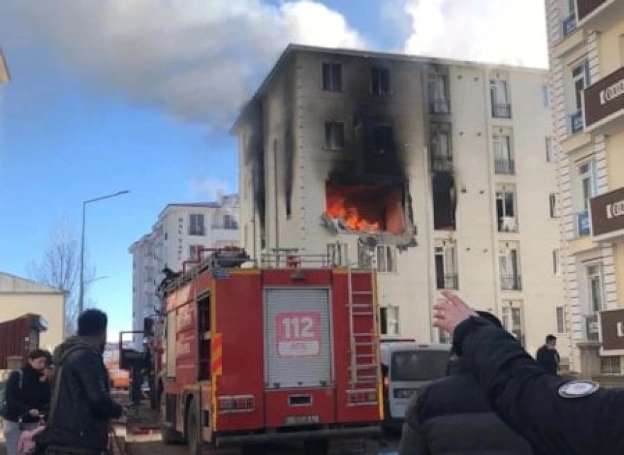 Kars'ta Apartman Bodrumunda Meydana Gelen Patlama