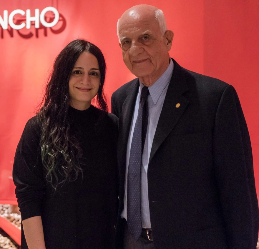 Caroline Koç onay verdi, Türkiye'nin en zengin kadını DJ aşkıyla evleniyor.