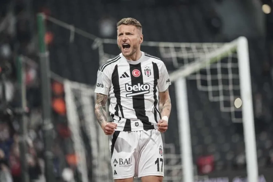 Beşiktaş'ın yıldız futbolcusu için yeni talipler ortaya çıktı! Edin Dzeko transferi gerçekleşmeyince...