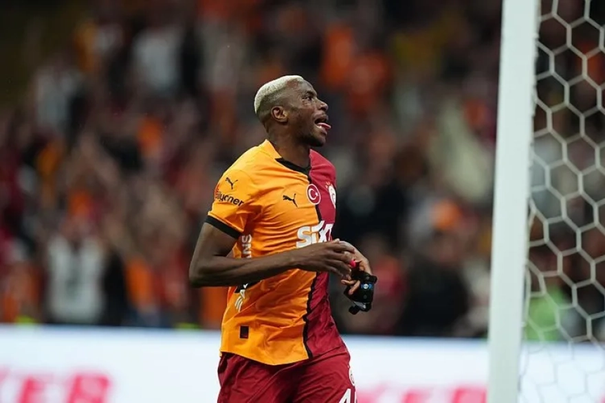 Victor Osimhen transfer konusundaki sessizliğini bozdu