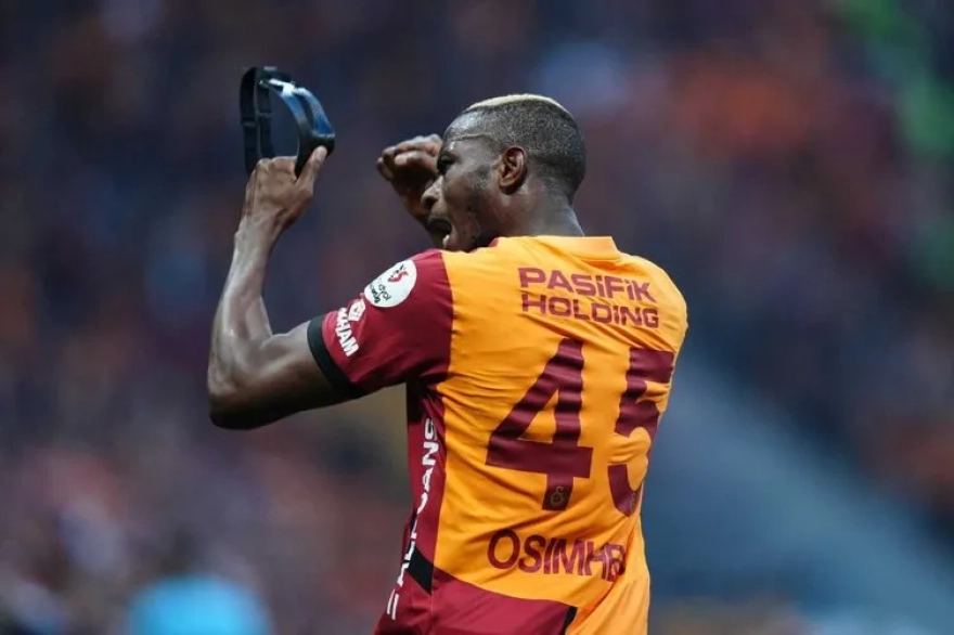 Victor Osimhen transfer konusundaki sessizliğini bozdu