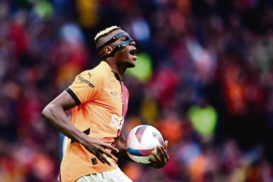 Osimhen'in Gelecek Kararı İçin İtalyan Basınından Tarih Açıklaması: İşte Sıcak Baktığı Takım