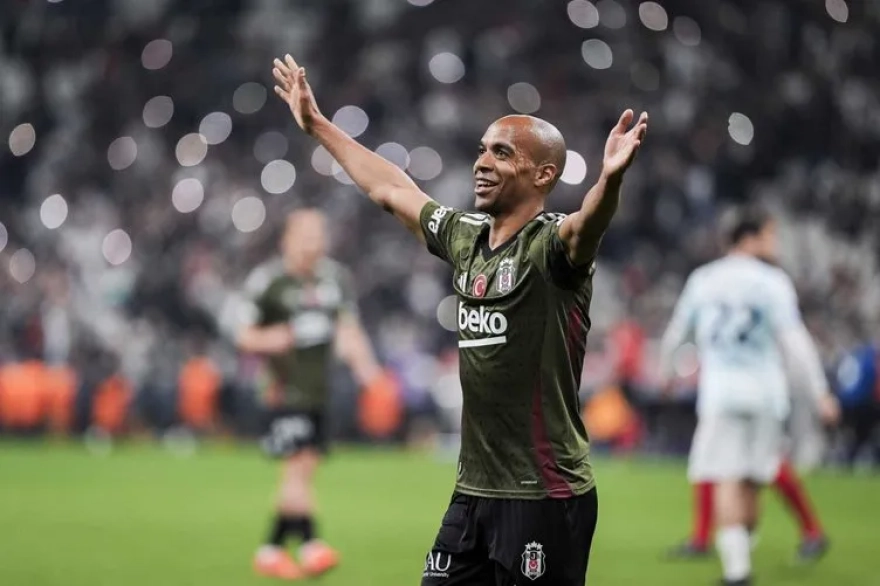 Beşiktaş'a transferde şans güldü! Yıldız futbolcuya Suudi Arabistan'dan ilgi var.