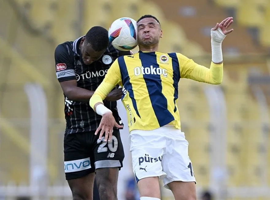 En-Nesyri'nin Geleceği Osimhen'e Bağlı: Suudi Transfer Planı Ortaya Çıktı