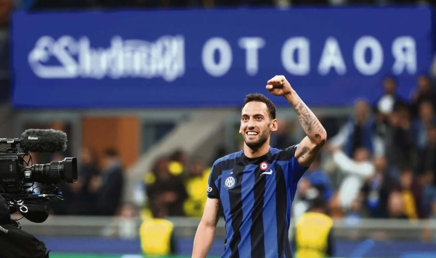 Hakan Çalhanoğlu'nun Galatasaray Kararı: İtalyan Basını Tarih Verdi