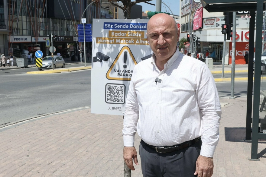 Darıca Belediye Başkanı Muzaffer Bıyık, belediye binasında gerçekleşen intihar girişimi esnasında yaralandı.