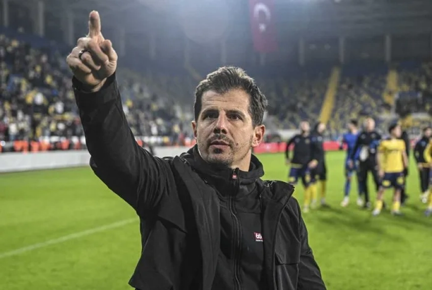 Emre Belözoğlu, Antalyaspor'dan Ayrıldığını Açıkladı