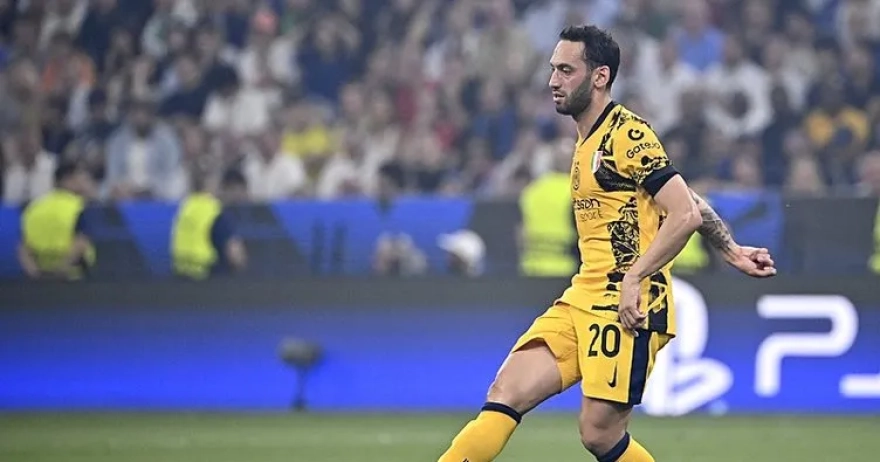 Inter'den Hakan Çalhanoğlu İçin Sakatlık Açıklaması