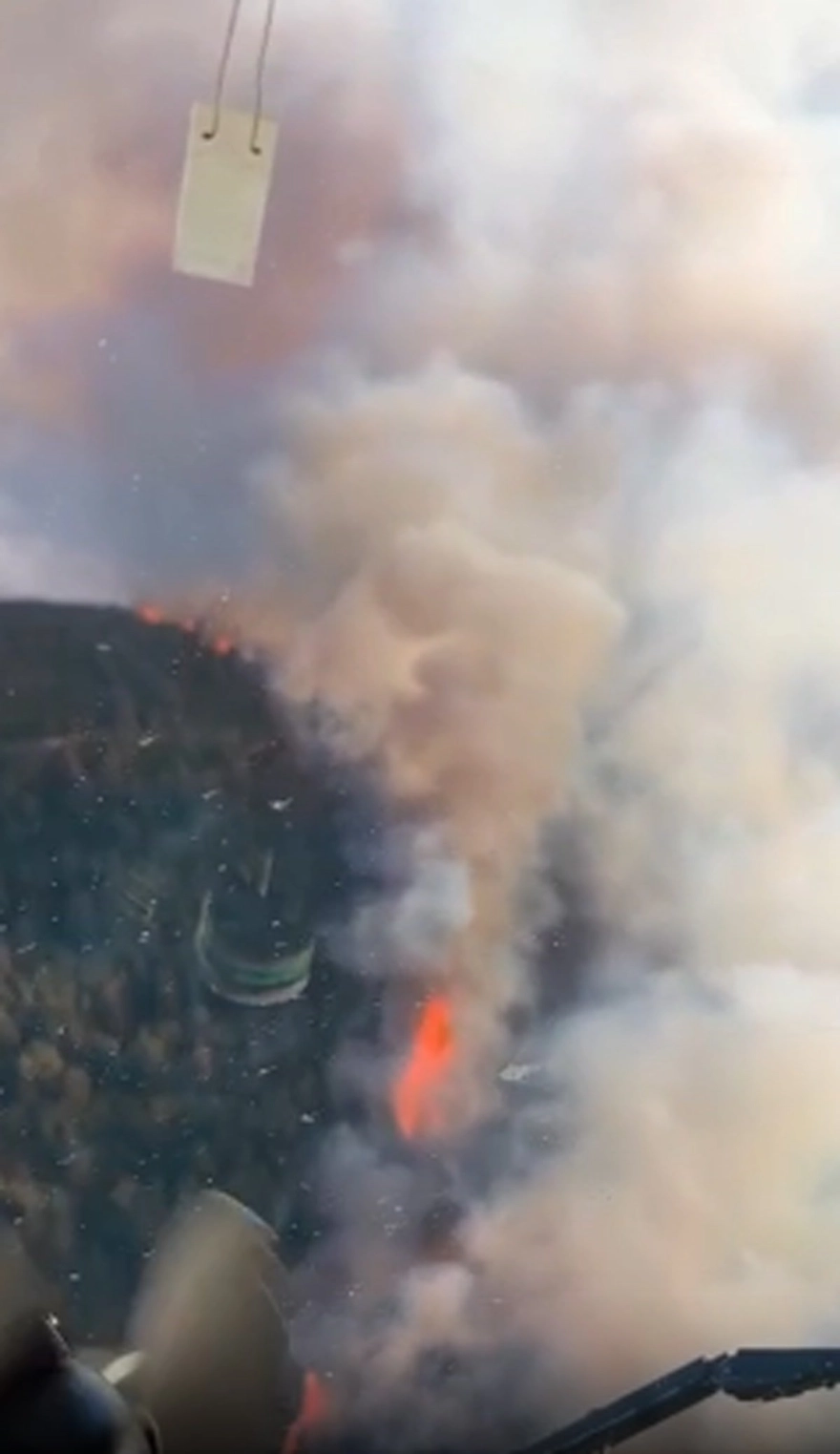 İzmir'de Dağı Alevler Sardı, Ekipler Harekete Geçti