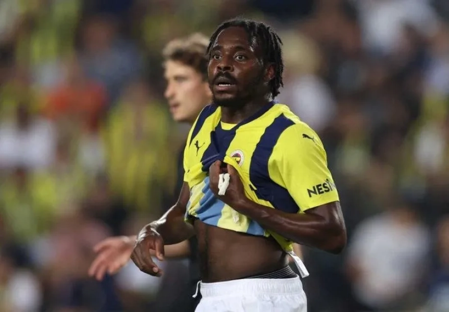 Beşiktaş'ta Osayi-Samuel Transferi Askıya Alındı: Serdal Adalı'dan Önemli Açıklamalar