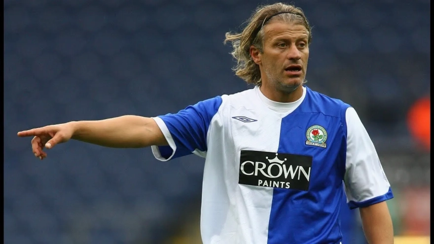 İngiltere Premier Lig'de Oynamış Türk Futbolcular: İki İsim Öne Çıkıyor