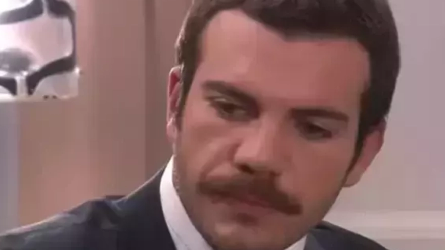 Çağatay Ulusoy'un Yeni İmajını Görenler Onu Yaprak Dökümü'nün Oğuz'u Sandı