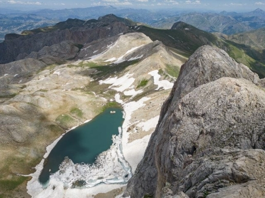 Yalnızca iki saatlik bir yürüyüşle 3 bin metrede tamamen farklı bir dünya sizi bekliyor.