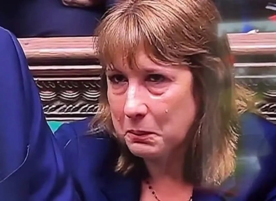 Maliye Bakanı Reeves’in istifa spekülasyonları piyasaları sarstı