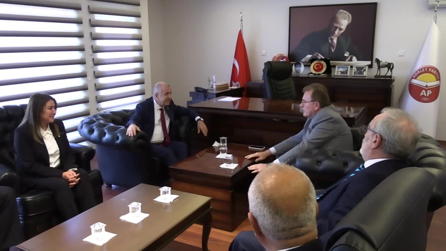 Ümit Özdağ, Silivri Ceza İnfaz Kurumu'nda Ekrem İmamoğlu, Fatih Altaylı ve Ayşe Barım'ı Ziyaret Edecek