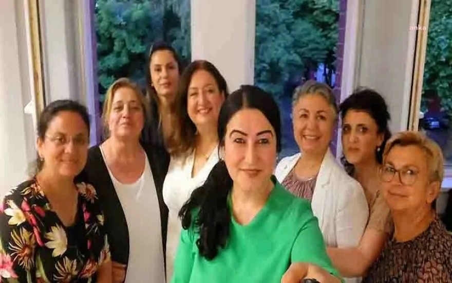 Kuzey Ren-Vestfalya Türk Öğretmenler Derneği Eğitim Toplantısı Düzenledi