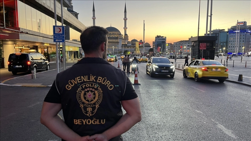 İstanbul Emniyeti'nden 'huzur' uygulaması gerçekleştirildi