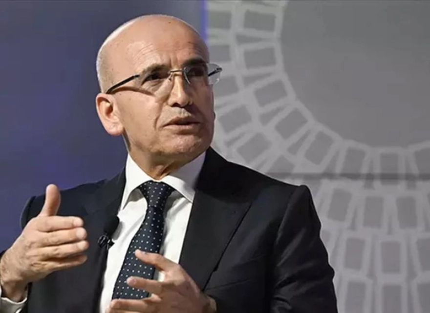 Bakan Şimşek Londra'da yatırımcılarla buluştu: Türk lirasındaki dalgalanma azaldı