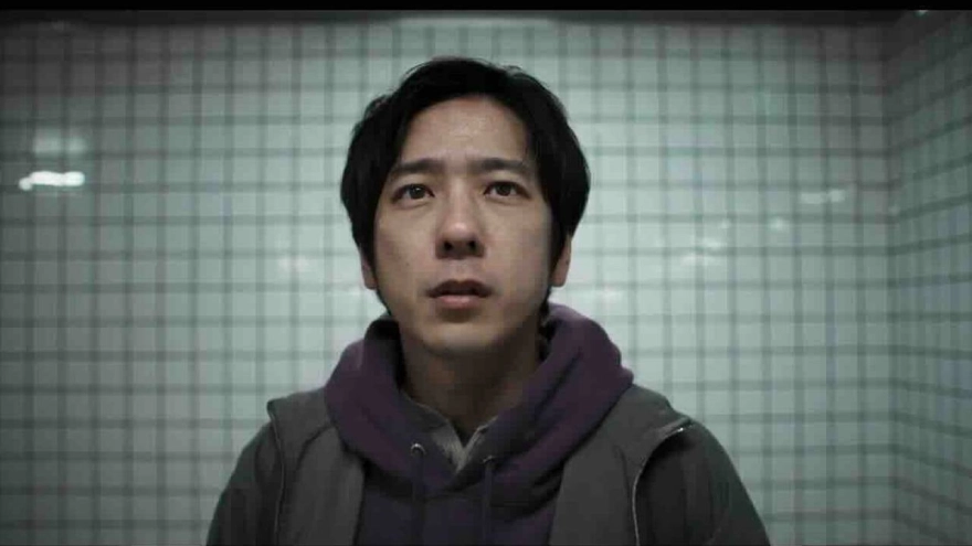 Cannes'da Metro'nun 8 Numaralı Çıkışı Ayakta Alkışlandı