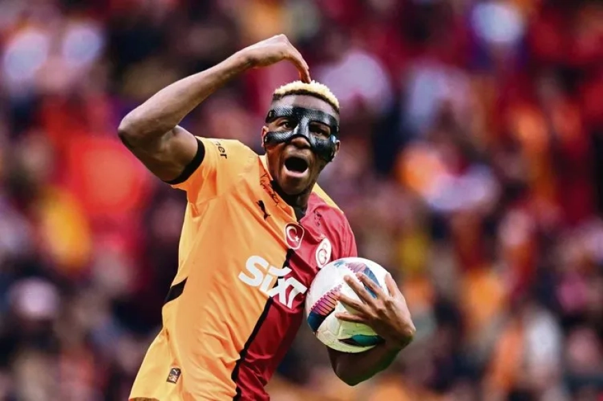 Osimhen transferinde son durum: İtalyan kaynaklar önemli gelişmeleri aktardı