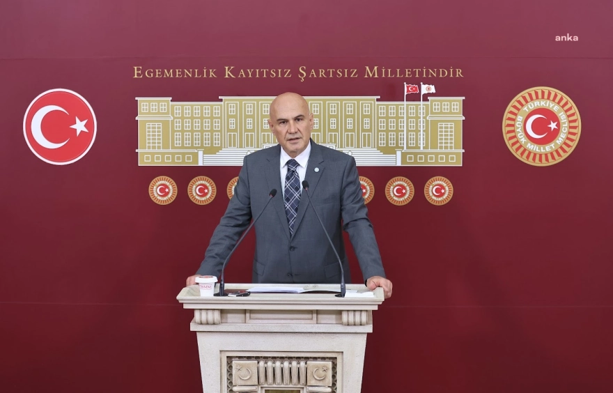 LGS'de şaibe iddiaları sonrası Turhan Çömez, bir velinin aktardığı bilgi ve belgelerle ilgili CİMER, İçişleri ve Milli Eğitim Bakanlıklarına dilekçe göndererek velinin dinlenmesini talep etti.