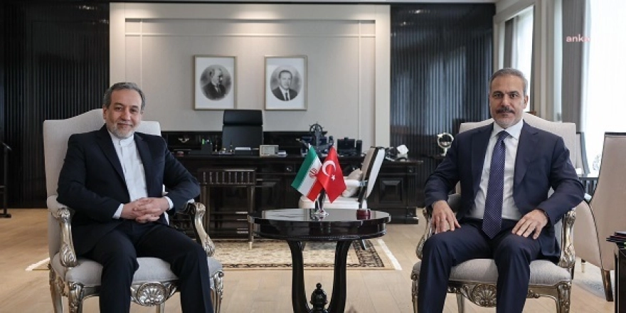 Dışişleri Bakanı Fidan, İranlı mevkidaşı Arakçi ile telefonda görüştü