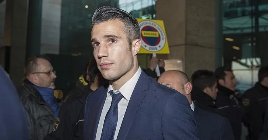 Robin van Persie'den Fenerbahçe eşleşmesi hakkında açıklama!