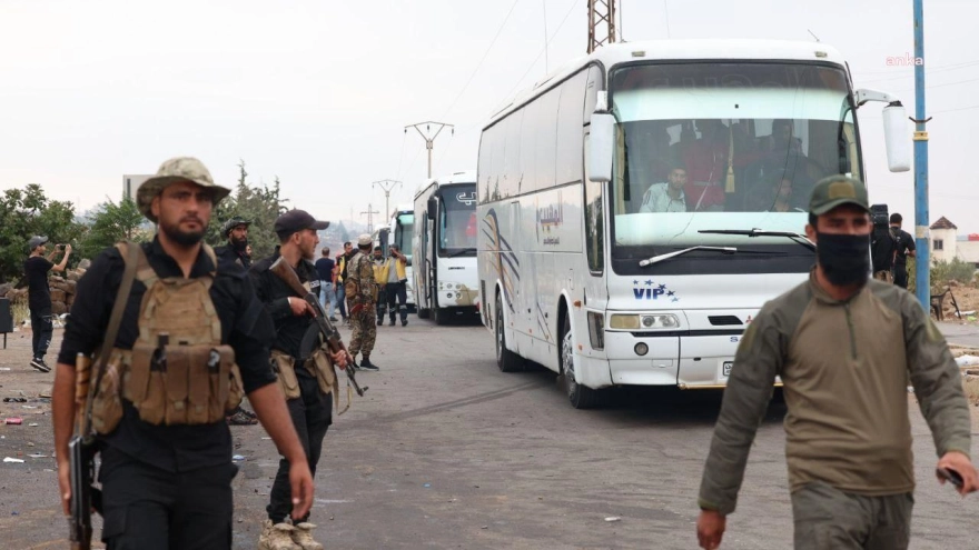 Süveyda'da Çatışmalar Durulurken Bedevi Sivillerin Tahliyesi Sürüyor