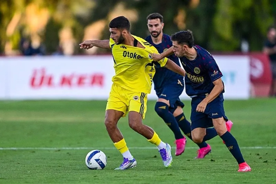 Fenerbahçe Şampiyonlar Ligi sıralamasında ilk 10 dışında kaldı