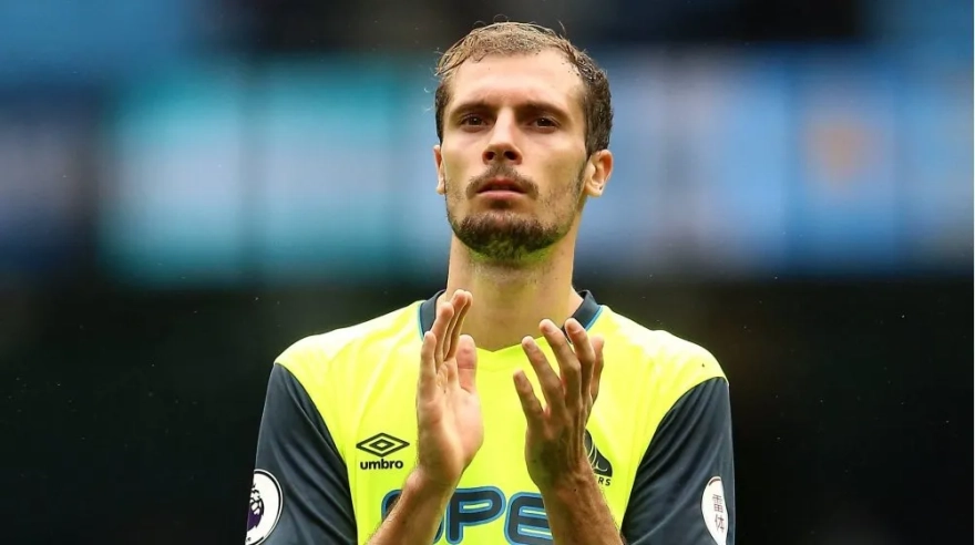 Fenerbahçe Şampiyonlar Ligi sıralamasında ilk 10 dışında kaldı