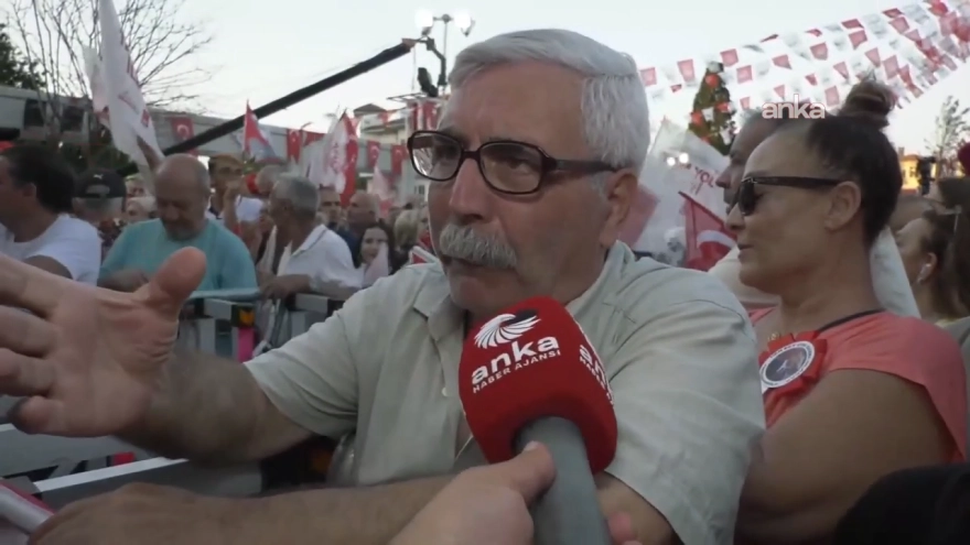 CHP Bakırköy Mitingi'ne Halktan Yoğun Katılım: CHP Bir Oksijen Çadırı Haline Geldi