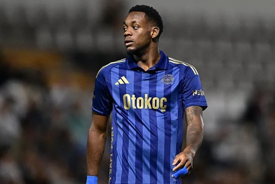 Al-Ittihad maçı sonrası Mourinho'nun sözleri gündeme oturdu ve taraftarların tepkisini çekti.