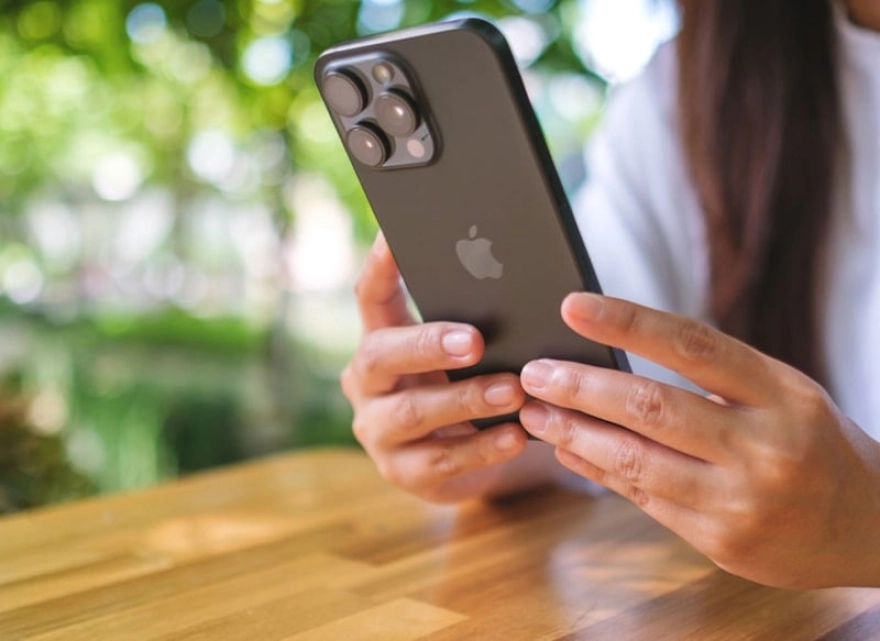 Apple, Çin'deki Bir Perakende Mağazasını Kapatma Kararı Aldı