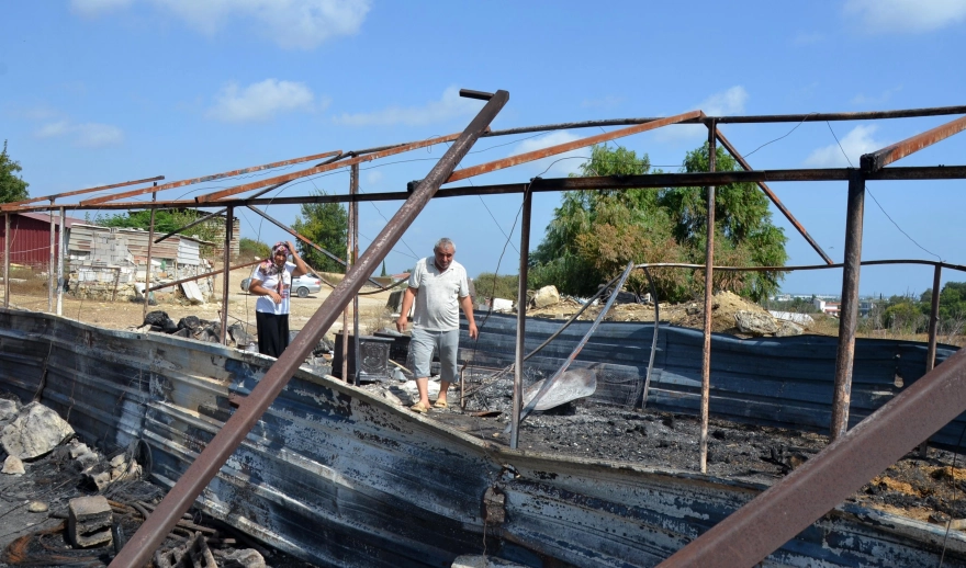 Orman Yangınında Tüm Birikimlerini Kaybettiler