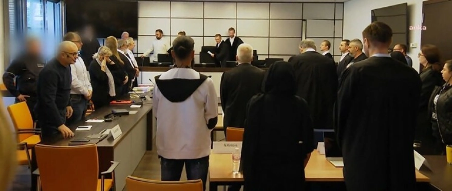 Solingen'de Bulgaristan Kökenli Türk Ailenin Ölümüne Sebep Olan Sanığa Ömür Boyu Hapis ve Güvenlik Gözetimi Cezası