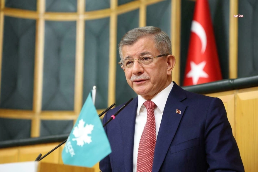 Davutoğlu'ndan Maden İşçisinin Grev Kararının Ertelenmesine Tepki: 