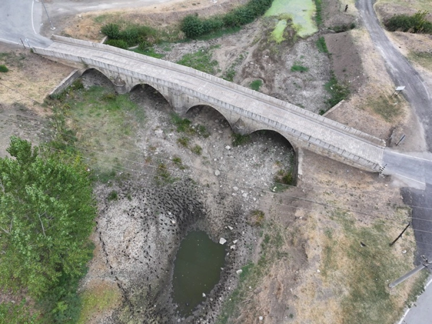 Tunca Nehri'nde Su Akışı Durdu