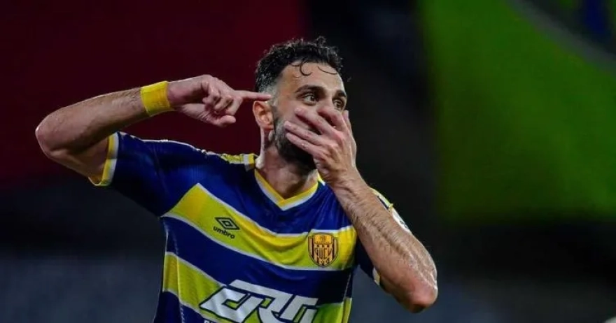 Göztepe, Efkan Bekiroğlu ile el sıkıştı