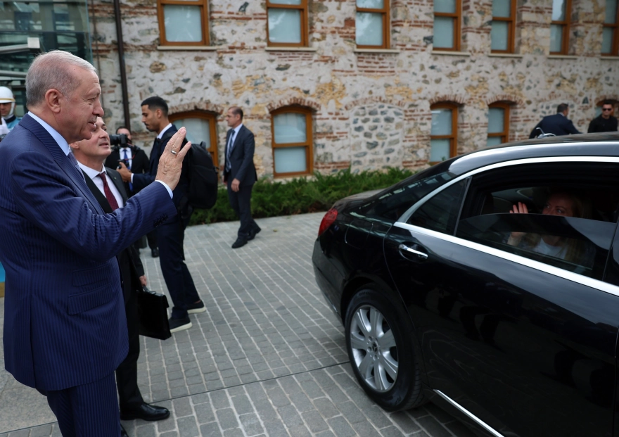 Cumhurbaşkanı Erdoğan, İtalya Başbakanı Meloni'yi uğurladı