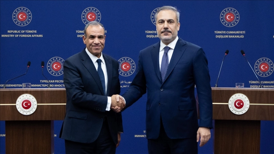 Dışişleri Bakanı Fidan, Mısırlı mevkidaşı Abdulati ile telefonla görüştü