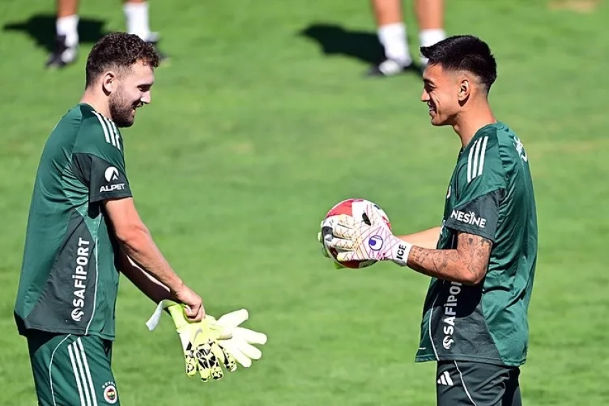 Fenerbahçe'de yıldız oyuncu ayrılıyor: Sürpriz veda kararı