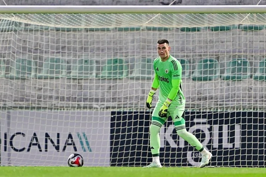 Fenerbahçe'de yıldız oyuncu ayrılıyor: Sürpriz veda kararı