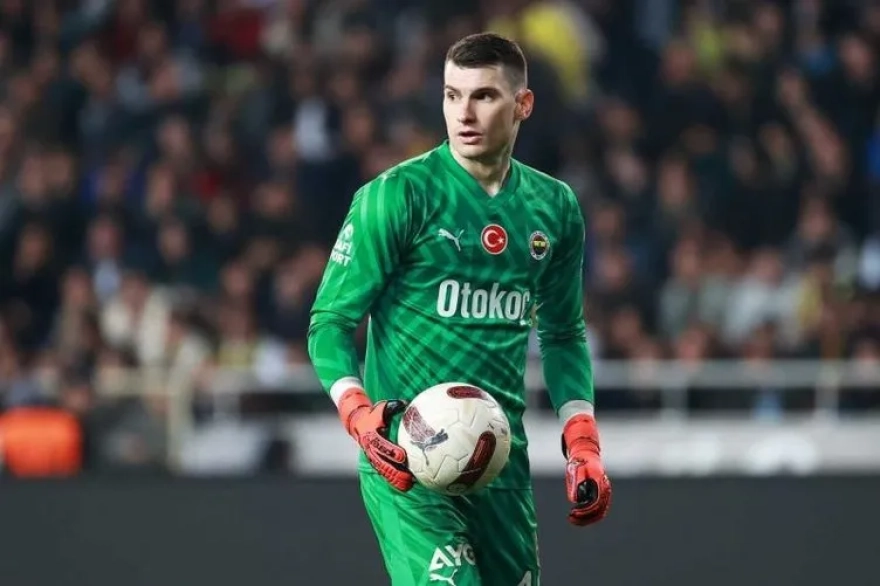 Fenerbahçe'de yıldız oyuncu ayrılıyor: Sürpriz veda kararı