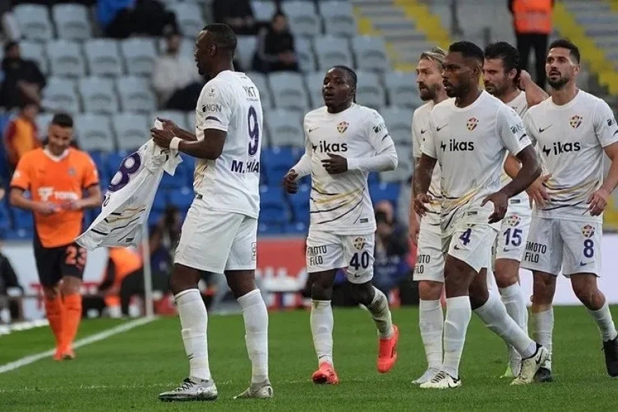 2024-2025 Süper Lig sezonunda en çok penaltı kullanan takımlar açıklandı. Üç takım zirveyi paylaşıyor.