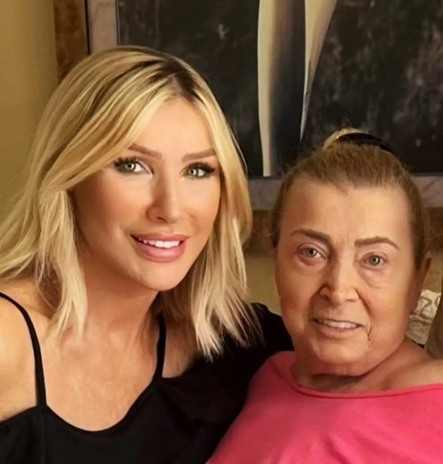Seda Sayan, kardeşini Alzheimer sebebiyle bakımevine yerleştirdi