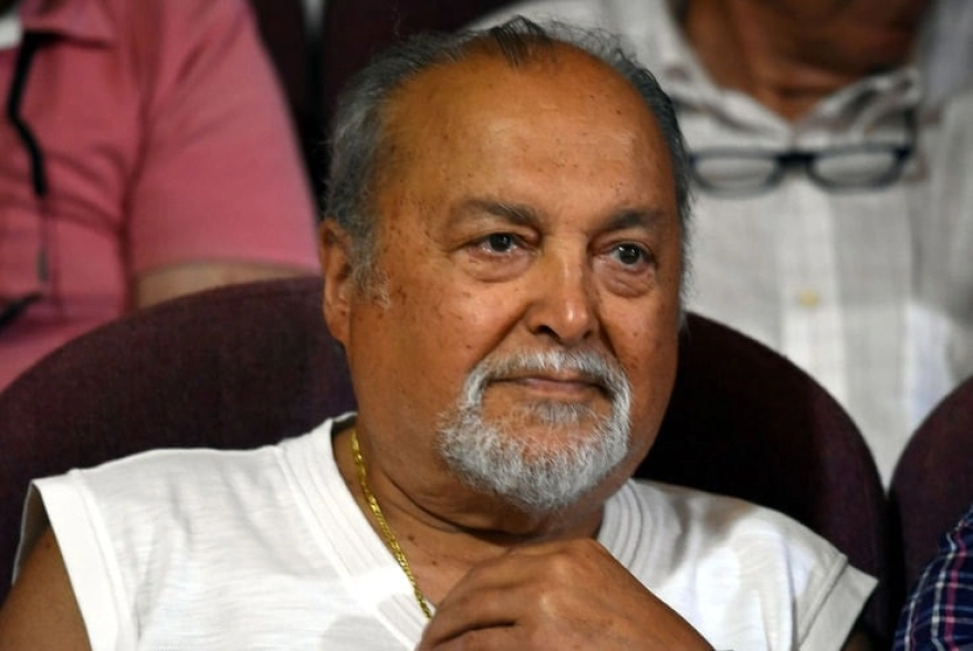 Pop müziğin efsanevi ismi yoğun bakımda