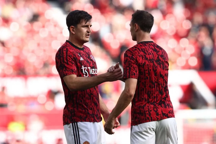 Galatasaray, Fenerbahçe ve Beşiktaş aynı futbolcuyu transfer etmek istiyor. 